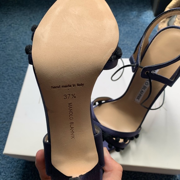 Manolo Blahnik ‘Esparra’ Sandals in Navy Blac - Picture 3 of 11